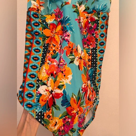 NWOT La Blanca Floral One Piece Swimsuit - Size 10 - Picture 6 of 12